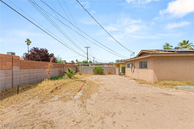 1901 Manhattan Dr, Las Vegas, NV 89106 - view of yard