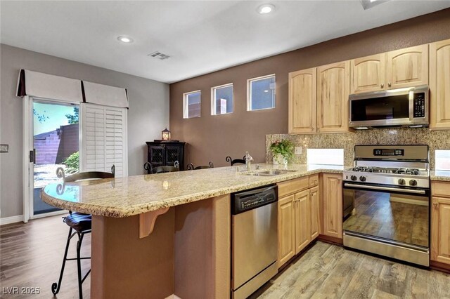 68 Vista Del Mar St, Henderson, NV 89012 - photo 20