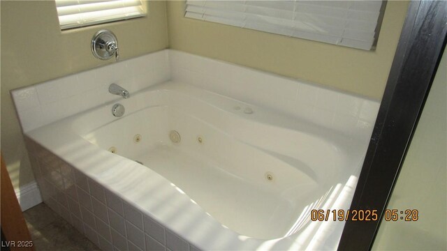 1504 Andrew David Ave, North Las Vegas, NV 89086 - full bath with a whirlpool tub