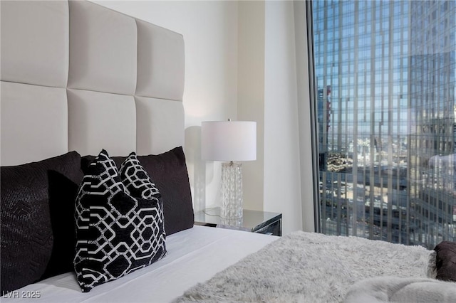 3722 Las Vegas Blvd Unit 2512E, Las Vegas, NV 89158 - view of bedroom