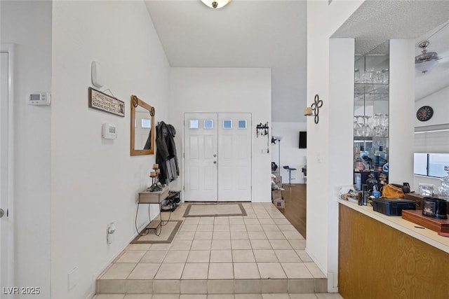 9100 Shelter Cove Ct, Las Vegas, NV 89117 - entryway with light tile patterned floors