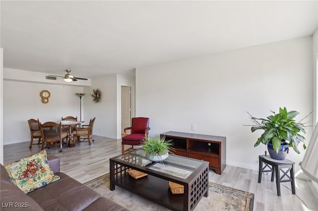 2845 Loveland Dr Unit 3615, Las Vegas, NV 89109 - photo 2