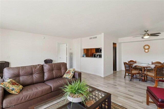 2845 Loveland Dr Unit 3615, Las Vegas, NV 89109 - photo 3