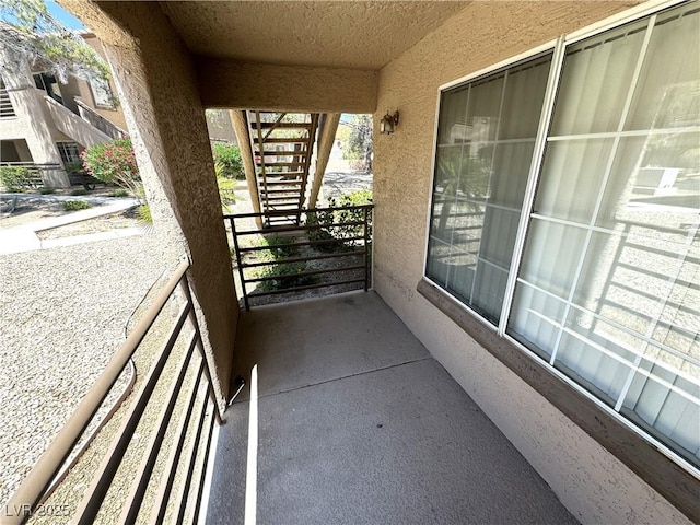 9070 Spring Mountain Rd Unit 109, Las Vegas, NV 89117 - view of balcony