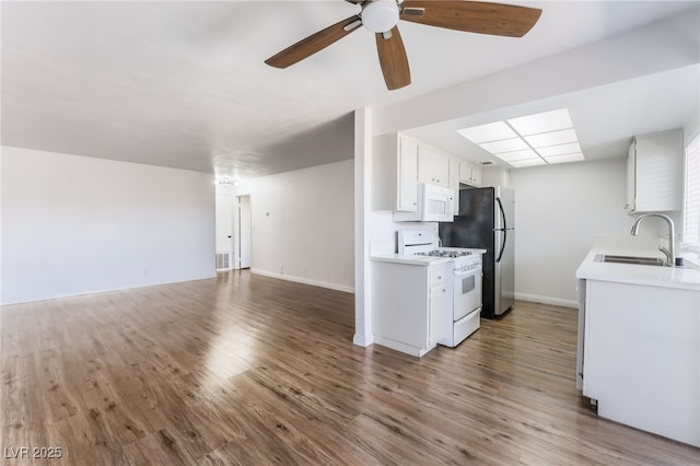 1440 Vegas Valley Dr Unit 13, Las Vegas, NV 89169 - photo 12