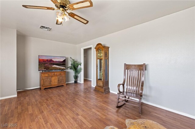 585 W Ingram Ave, Overton, NV 89040 - living area featuring wood finished floors and ceiling fan