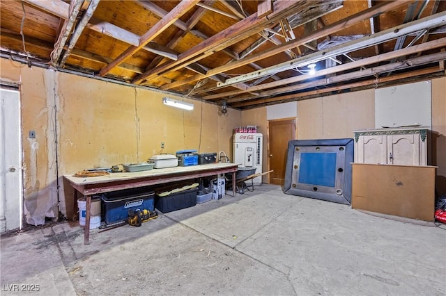 585 W Ingram Ave, Overton, NV 89040 - below grade area with a workshop area