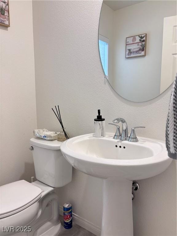 4993 Birchland Manor Ave, Las Vegas, NV 89139 - bathroom with toilet