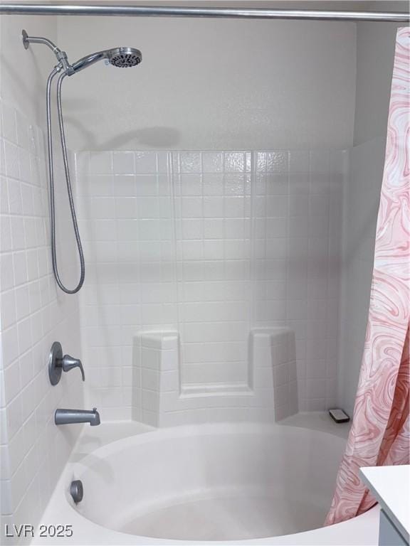 4993 Birchland Manor Ave, Las Vegas, NV 89139 - full bath featuring shower / bathtub combination with curtain and vanity