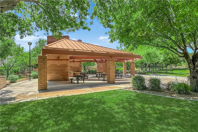11139 Zarod Rd, Las Vegas, NV 89135 - surrounding community featuring a gazebo, a lawn, and a patio area