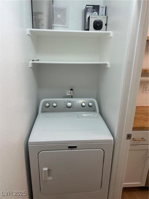 7885 W Flamingo Rd Unit 2129, Las Vegas, NV 89147 - laundry area with washer / clothes dryer