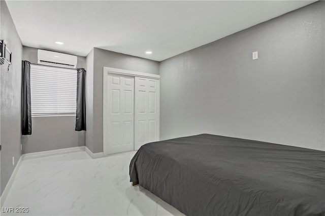 4490 W Warm Springs Rd, Las Vegas, NV 89118 - bedroom featuring a wall mounted AC, a closet, and recessed lighting