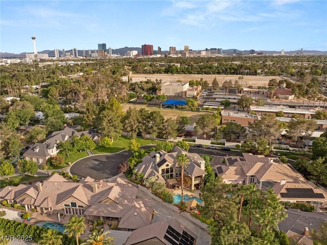 3004 Astoria Pines Cir, Las Vegas, NV 89107 - view of urban area with mountains