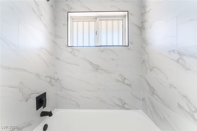 2878 El Cajon St, Las Vegas, NV 89169 - bathroom featuring shower / bathtub combination
