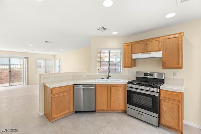 10437 Coyote Cub Ave, Las Vegas, NV 89129 - photo 11