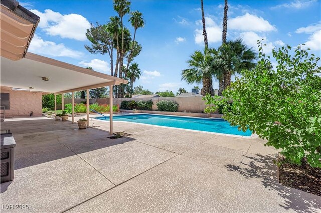 3753 Meadowcrest Dr, Las Vegas, NV 89121 - view of pool featuring a patio area and a fenced backyard