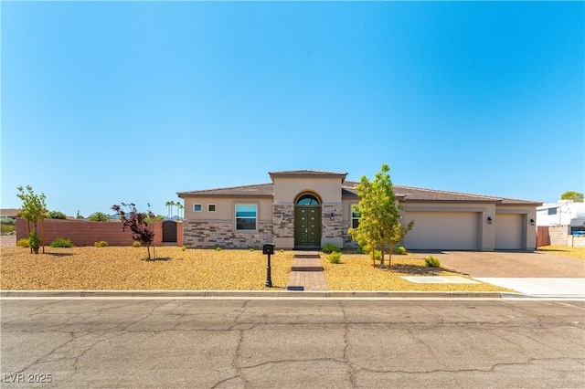 211 E Kimberly Dr, Henderson, NV 89015 - photo 1