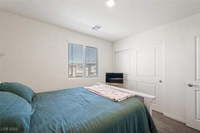 7730 Moore Creek Ln, North Las Vegas, NV 89084 - bedroom featuring carpet and a closet