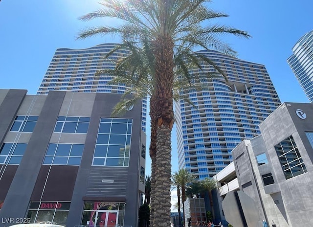 4525 Dean Martin Dr Unit 2704, Las Vegas, NV 89103 - view of property
