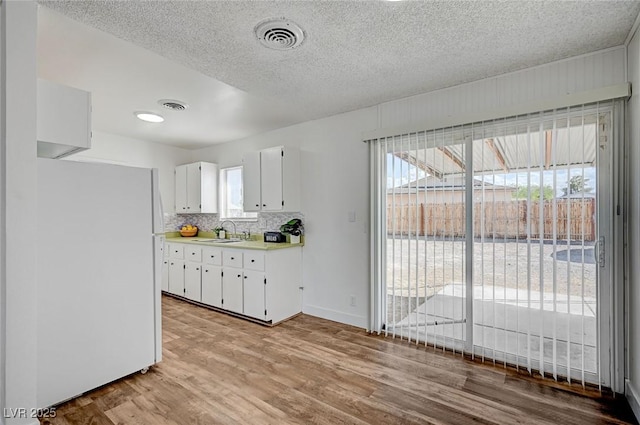 4047 Maple Hill Rd, Las Vegas, NV 89115 - photo 9