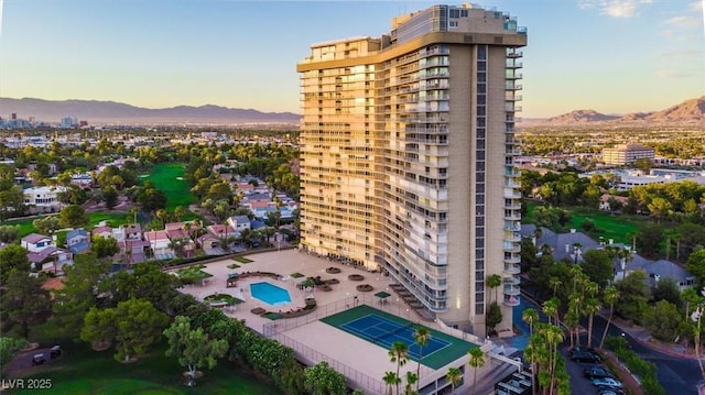 3111 Bel Air Dr Unit 7D, Las Vegas, NV 89109 - view of building exterior with a mountain view