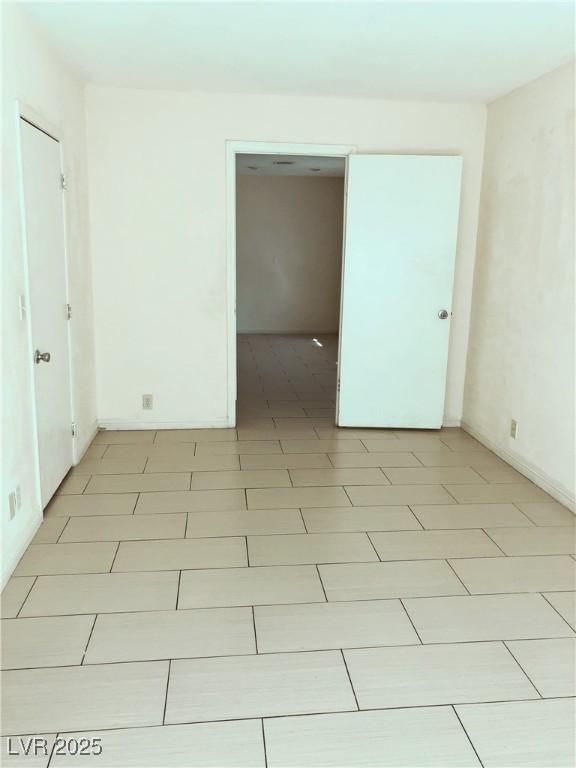 6196 W University Ave, Las Vegas, NV 89103 - view of unfurnished room