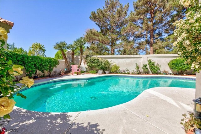 8244 Horseshoe Bend Ln, Las Vegas, NV 89113 - photo 6