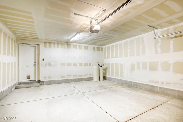 3905 Sweet Pine St Unit 102, Las Vegas, NV 89108 - garage featuring a garage door opener