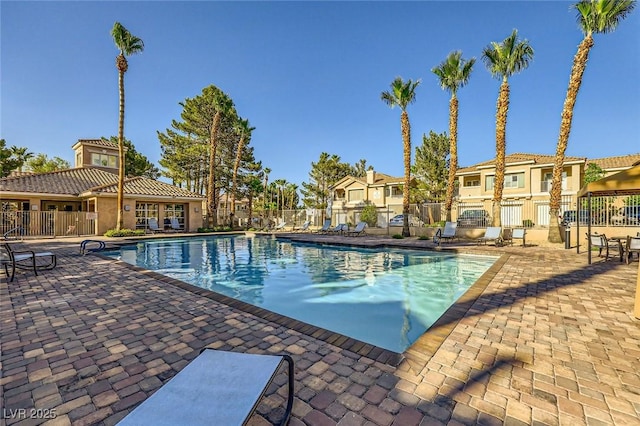 251 S Green Valley Pkwy Unit 3222, Henderson, NV 89012 - community pool with a patio and a residential view