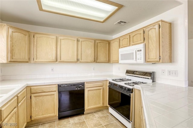 8301 Boseck Dr Unit 232, Las Vegas, NV 89145 - photo 14
