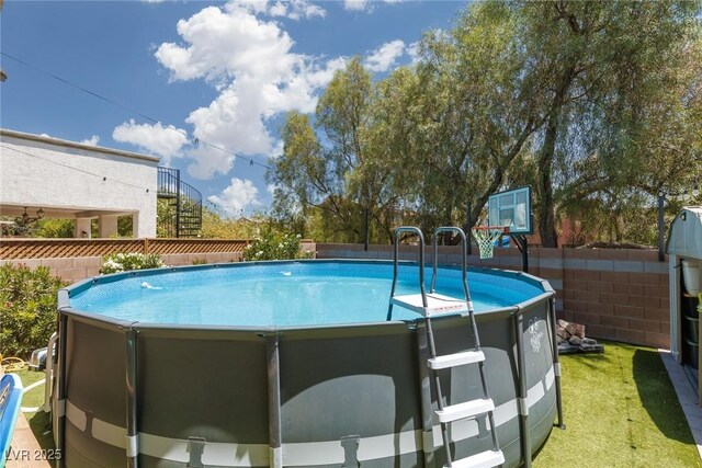 5620 Siena Rose St, North Las Vegas, NV 89031 - view of pool