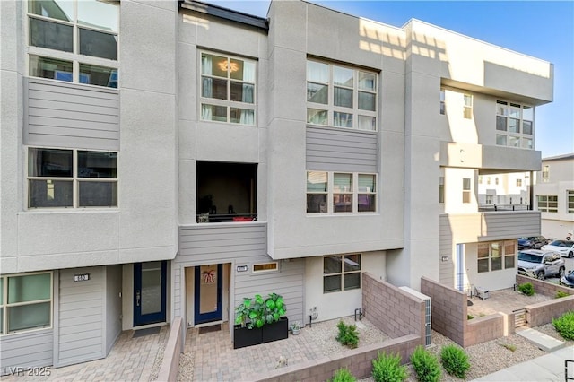 659 Spotted Falcon St, Las Vegas, NV 89138 - view of apartment building / complex