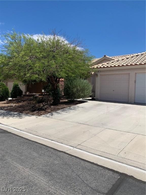 87 Rattlesnake Grass Ct, Henderson, NV 89002 - photo 2