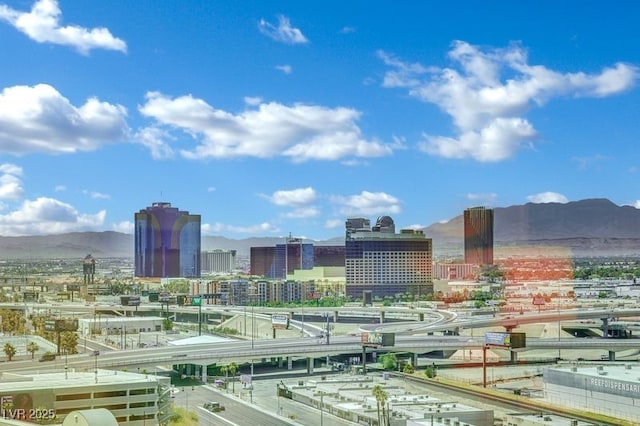 2000 N Fashion Show Dr Unit 2222, Las Vegas, NV 89109 - city view