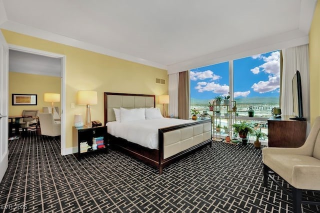 2000 N Fashion Show Dr Unit 2222, Las Vegas, NV 89109 - bedroom with baseboards