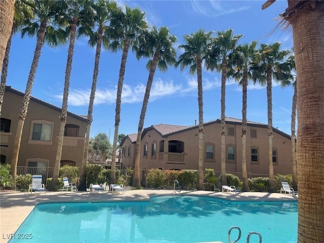 8985 S Durango Dr Unit 2043, Las Vegas, NV 89113 - view of community pool