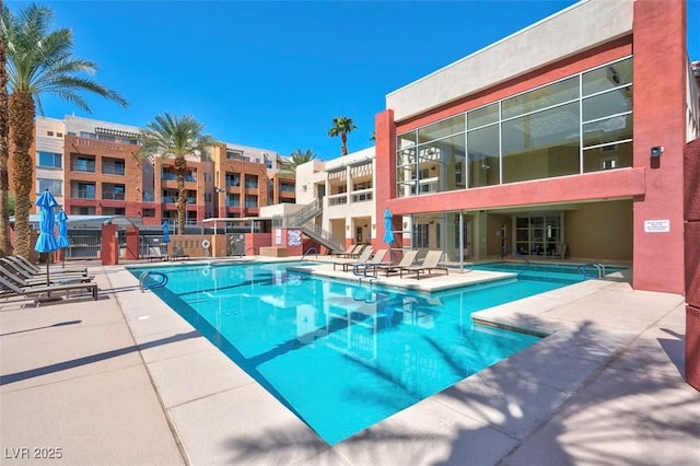 75 E Agate Ave Unit 206, Las Vegas, NV 89123 - community pool with a patio