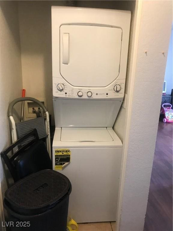 3150 Soft Breezes Dr Unit 1167, Las Vegas, NV 89128 - laundry room featuring stacked washer / dryer