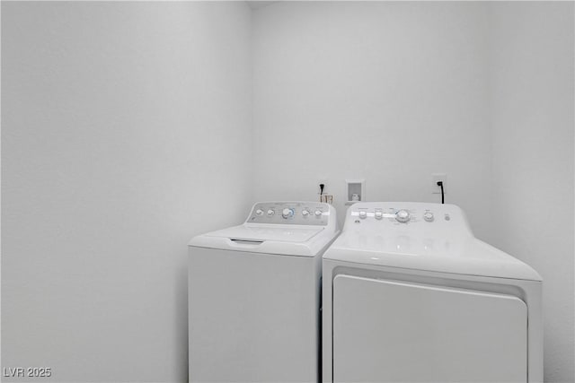 629 Soaring Wings Ave, Las Vegas, NV 89183 - laundry area with separate washer and dryer