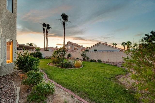 8416 Dry Cliff Cir, Las Vegas, NV 89128 - view of yard