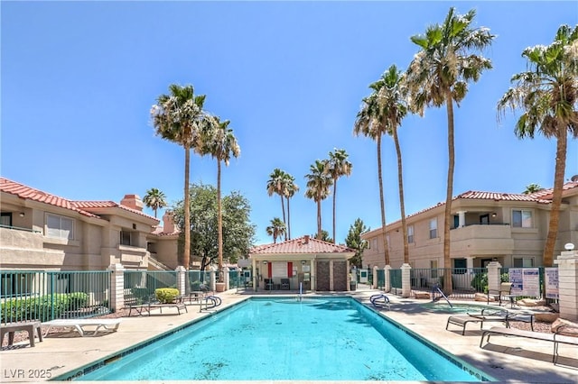 370 Manti Pl Unit 21, Henderson, NV 89014 - community pool featuring a patio