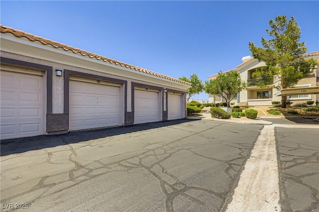 2325 Windmill Pkwy Unit 1622, Henderson, NV 89074 - view of garage