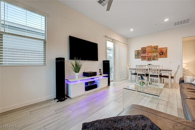 912 Allister Fields Ln, Las Vegas, NV 89138 - living room featuring light wood-style floors, ceiling fan, and recessed lighting