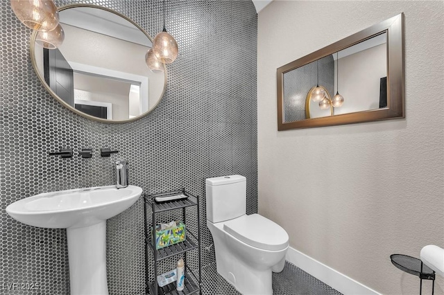387 Hoskins Ct, Henderson, NV 89012 - photo 22