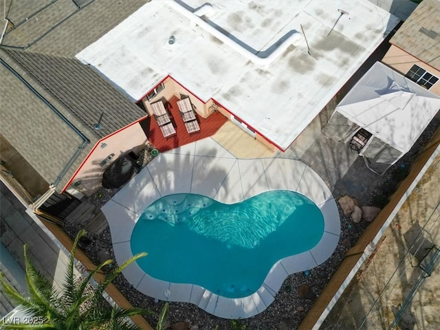 5005 Harmony Ave, Las Vegas, NV 89107 - aerial view of a pool