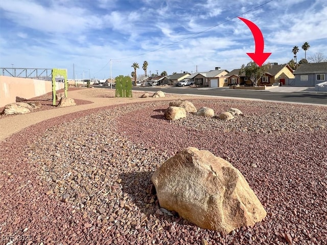 5005 Harmony Ave, Las Vegas, NV 89107 - view of yard with a residential view