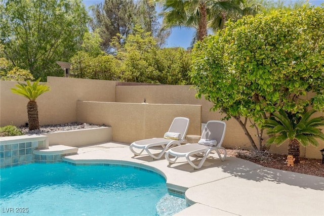 712 Proud Eagle Ln, Las Vegas, NV 89144 - view of pool with a patio area