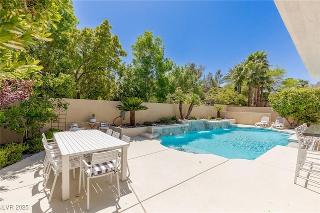 712 Proud Eagle Ln, Las Vegas, NV 89144 - view of pool with a patio area and a fenced backyard