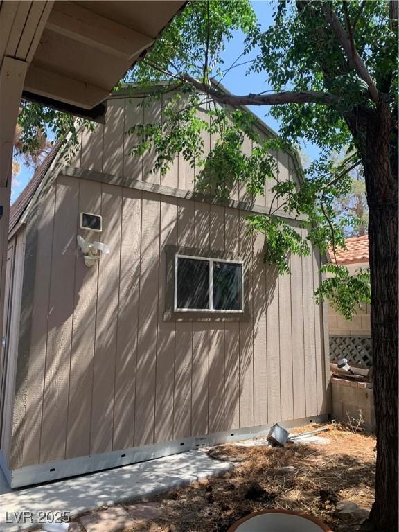6704 Lost River Ct, Las Vegas, NV 89108 - view of property exterior