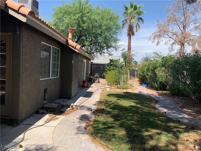 6704 Lost River Ct, Las Vegas, NV 89108 - view of yard